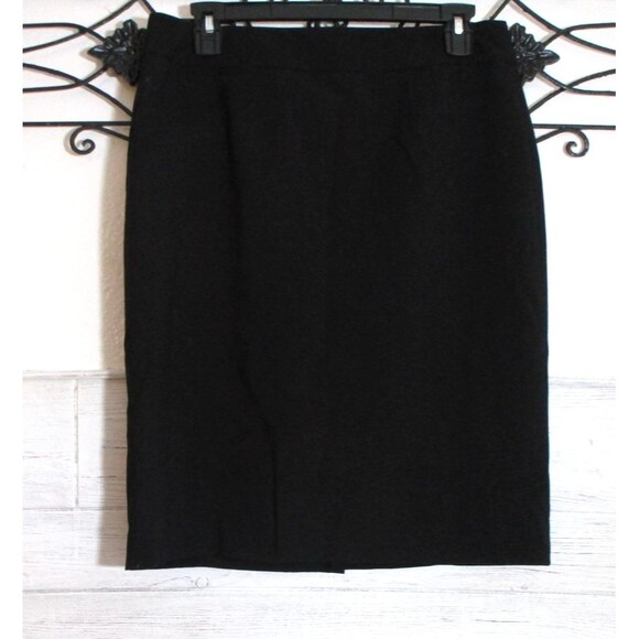 Calvin Klein Dresses & Skirts - Calvin Klein Skirt women's Size 8 Black Back Slit Lined